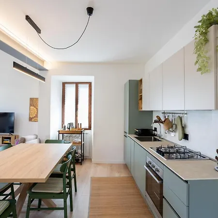 Apartment House- Jacuzzi & Garden *