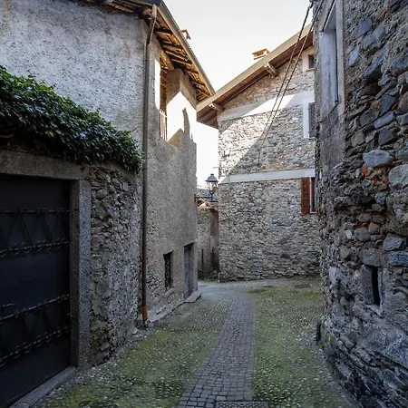 House- Jacuzzi & Garden Appartement