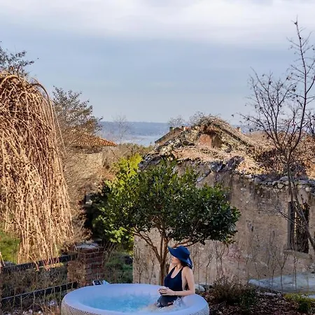 House- Jacuzzi & Garden Apartment Nebbiuno